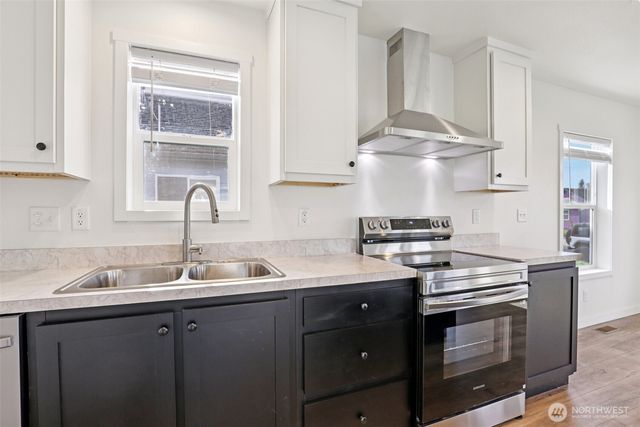 332 23rd Avenue, Longview, WA 98632