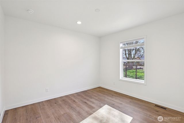 332 23rd Avenue, Longview, WA 98632