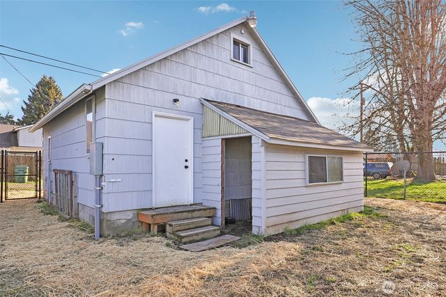 332 23rd Avenue, Longview, WA 98632