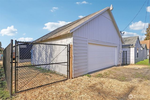 332 23rd Avenue, Longview, WA 98632