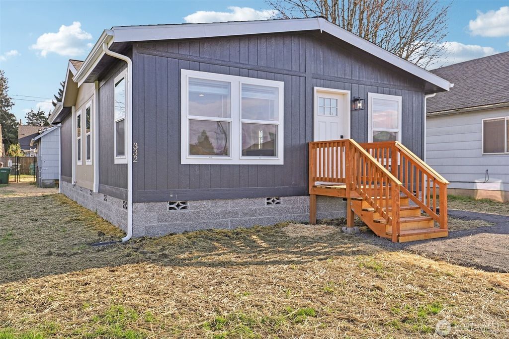 332 23rd Avenue, Longview, WA 98632