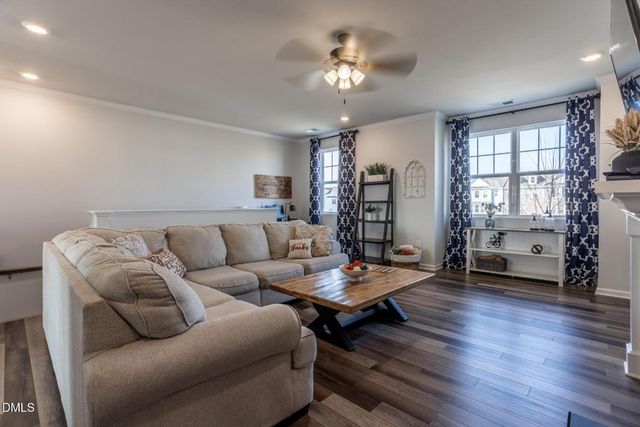 1248 Barn Cat Way, Apex, NC 27502