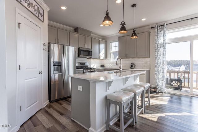 1248 Barn Cat Way, Apex, NC 27502