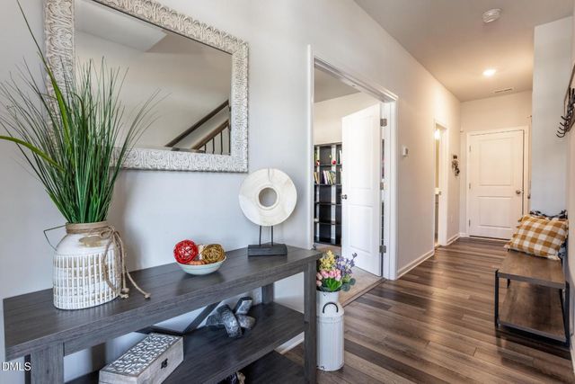 1248 Barn Cat Way, Apex, NC 27502