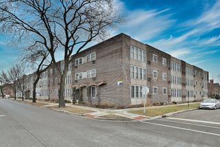1301 W Touhy Avenue 315, Park Ridge, IL 60068
