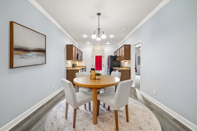 1040 Charlie Daniels Pkwy Apt 136, Mount Juliet, TN 37122