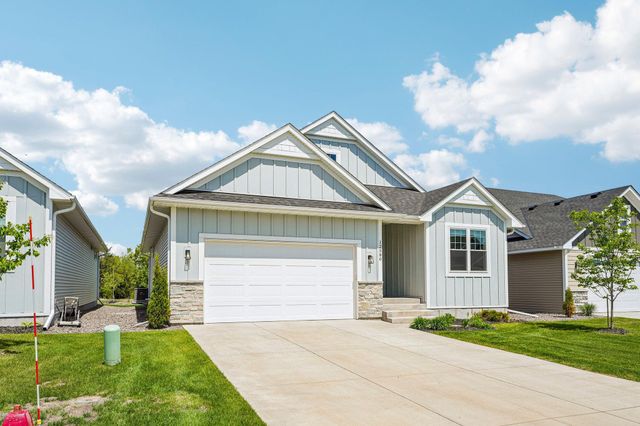 12580 Masters Lane, Lindstrom, MN 55045