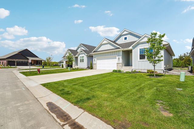 12580 Masters Lane, Lindstrom, MN 55045