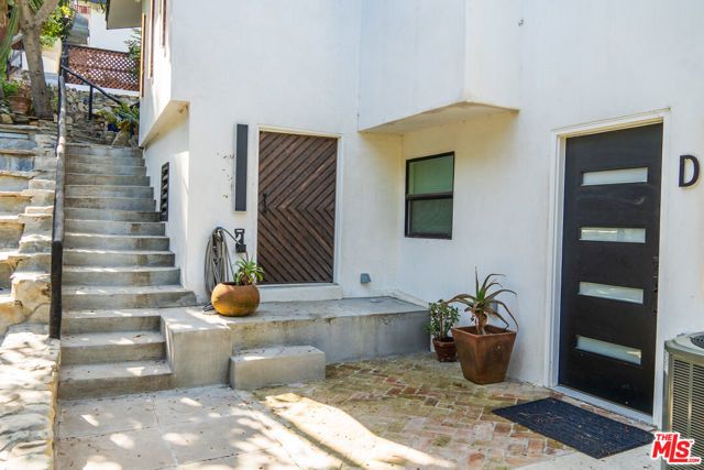 1933 Lemoyne Street D, Los Angeles, CA 90026