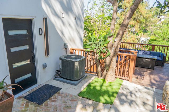 1933 Lemoyne Street D, Los Angeles, CA 90026