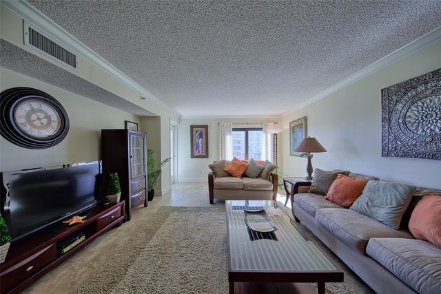 1480 GULF BOULEVARD 512, Clearwater, FL 33767