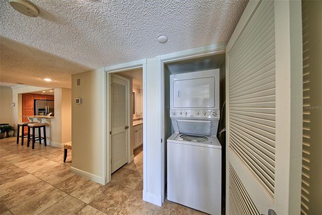 1480 GULF BOULEVARD 512, Clearwater, FL 33767