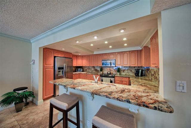 1480 GULF BOULEVARD 512, Clearwater, FL 33767