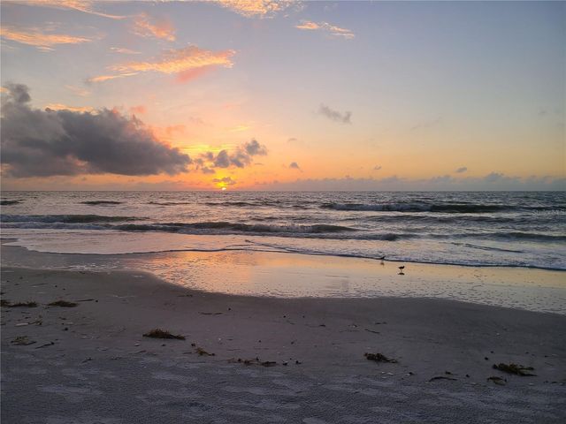 1480 GULF BOULEVARD 512, Clearwater, FL 33767