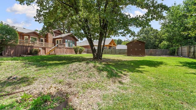 2 Metfield Drive, Bella Vista, AR 72714