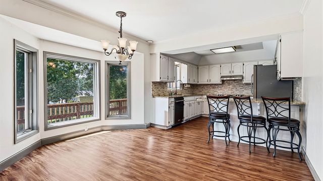 2 Metfield Drive, Bella Vista, AR 72714