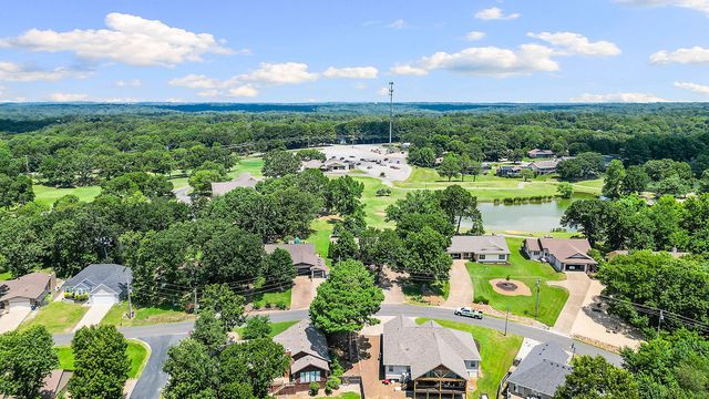 2 Metfield Drive, Bella Vista, AR 72714