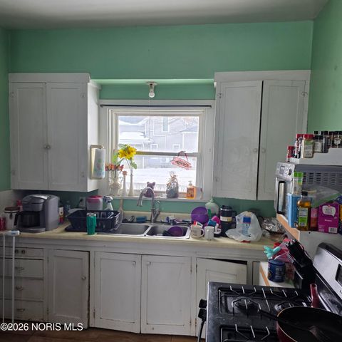 301 E Spring Street, Fayette, OH 43521