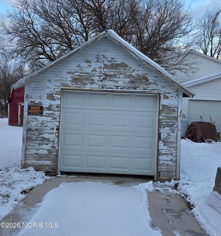 301 E Spring Street, Fayette, OH 43521