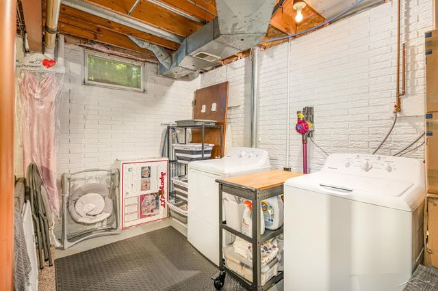 3717 W Wackerly Road, Midland, MI 48640