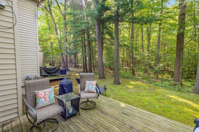 3717 W Wackerly Road, Midland, MI 48640