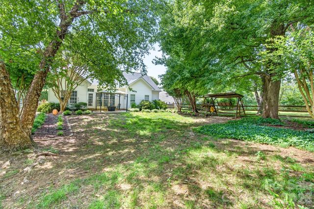 251 Sweet Martha Drive, Mooresville, NC 28115