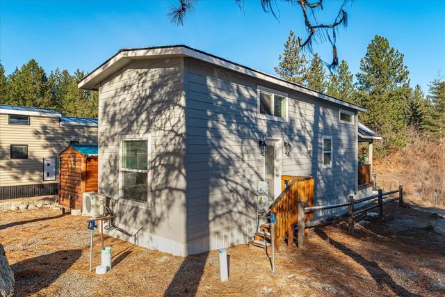 136 Tall Pine Loop, Usk, WA 99180