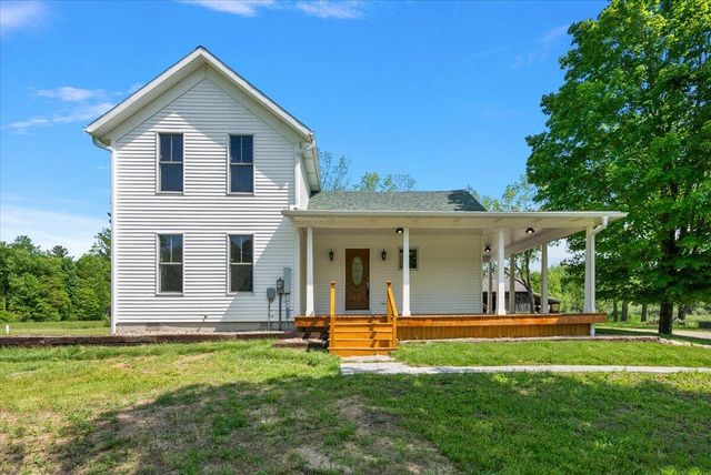 48882 8th Avenue, Grand Junction, MI 49056