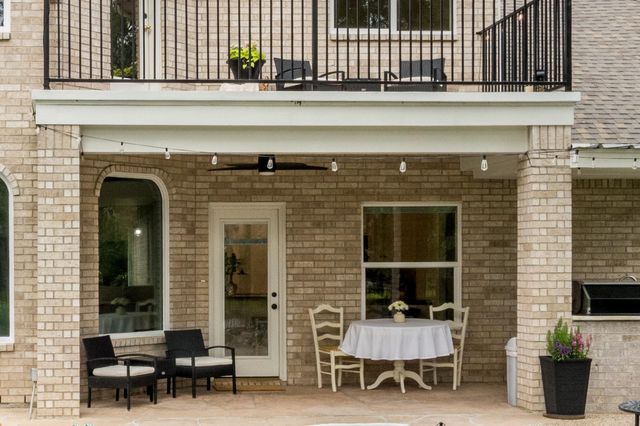 15903 Lake Loop Drive, Cypress, TX 77433