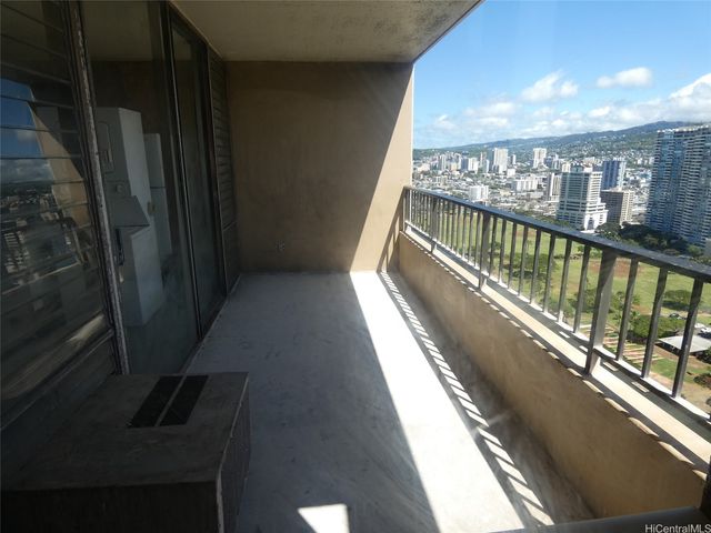 2121 Ala Wai Boulevard 3203, Honolulu, HI 96815