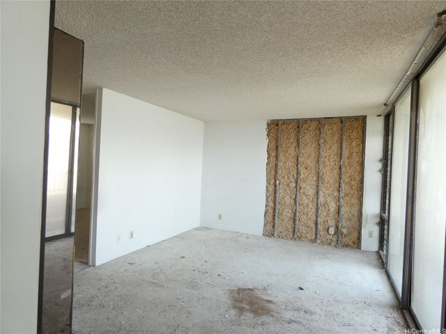 2121 Ala Wai Boulevard 3203, Honolulu, HI 96815