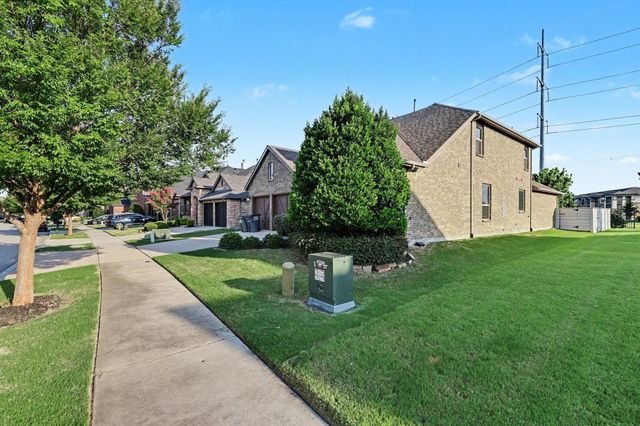 740 Field Crossing, Little Elm, TX 76227