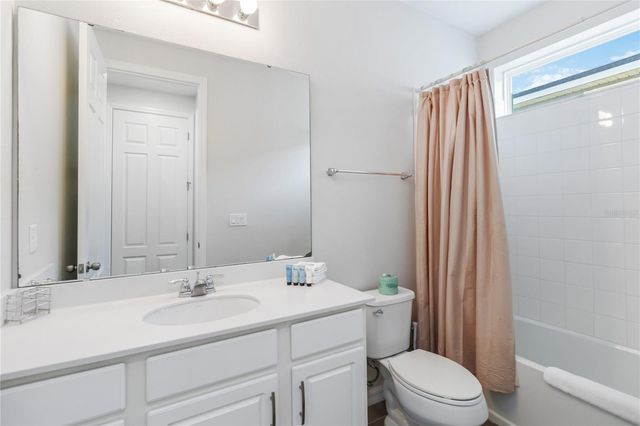 1512 NASSAU POINT TRAIL, Kissimmee, FL 34747