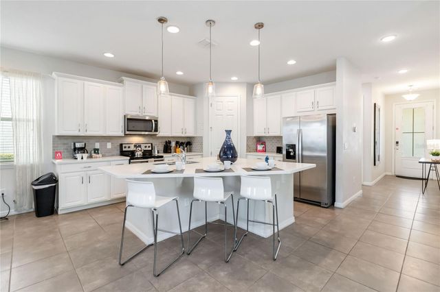 1512 NASSAU POINT TRAIL, Kissimmee, FL 34747