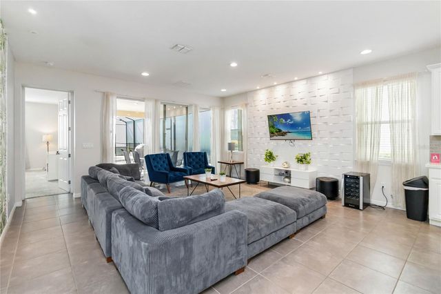 1512 NASSAU POINT TRAIL, Kissimmee, FL 34747