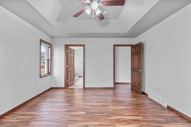 5111 N GALA COURT, Appleton, WI 54913