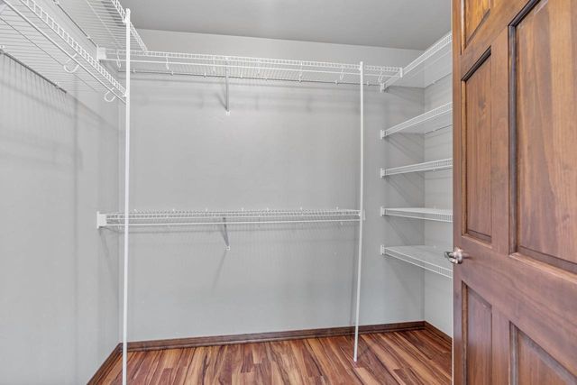 5111 N GALA COURT, Appleton, WI 54913