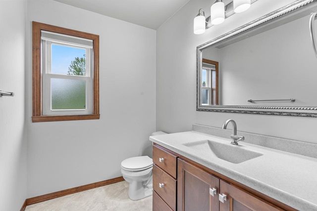 5111 N GALA COURT, Appleton, WI 54913
