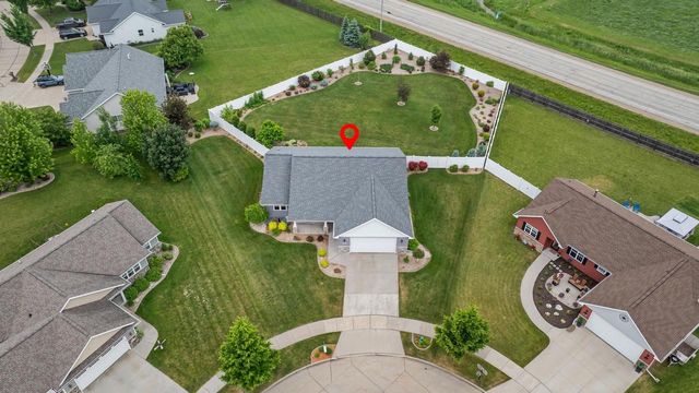 5111 N GALA COURT, Appleton, WI 54913