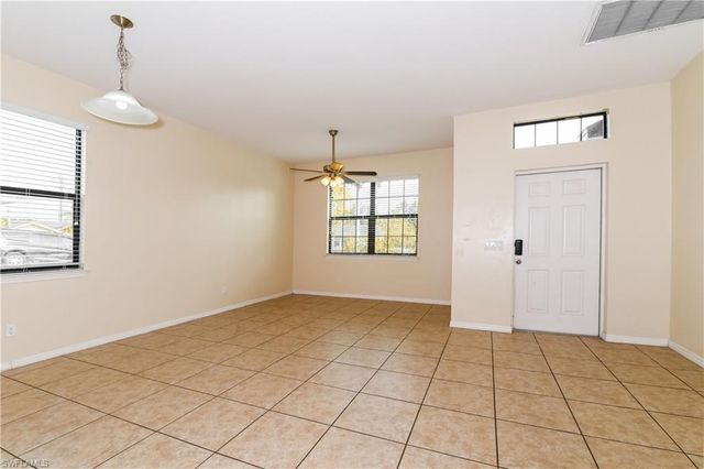 502 SW 19th LN, Cape Coral, FL 33991