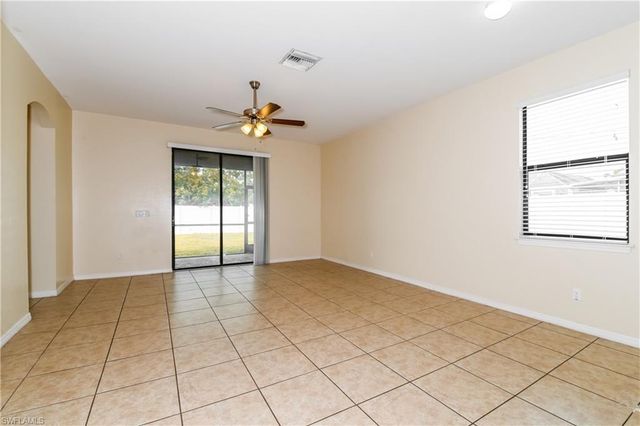 502 SW 19th LN, Cape Coral, FL 33991
