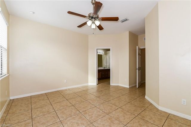 502 SW 19th LN, Cape Coral, FL 33991
