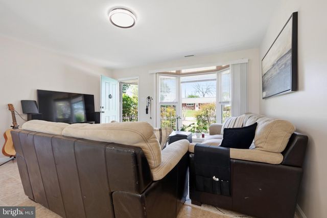 4807 FLOWER LN, Alexandria, VA 22310