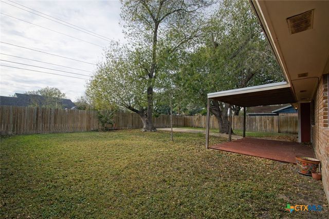 303 Gettysburg Drive, Victoria, TX 77904