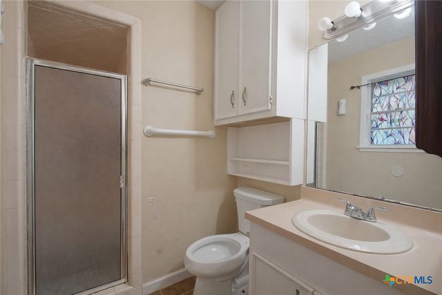 303 Gettysburg Drive, Victoria, TX 77904