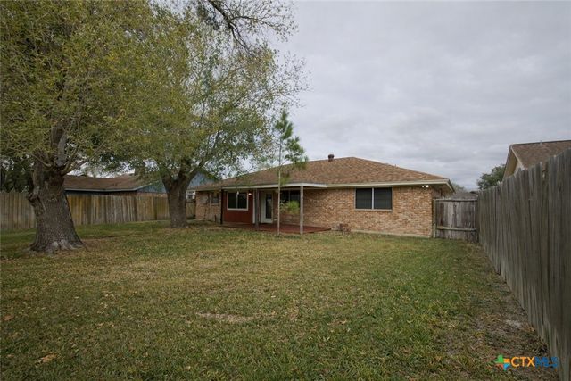 303 Gettysburg Drive, Victoria, TX 77904