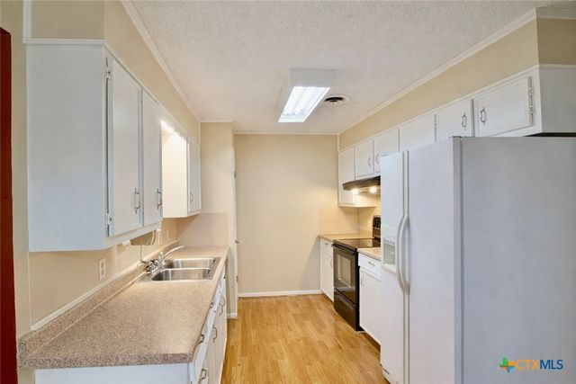 303 Gettysburg Drive, Victoria, TX 77904