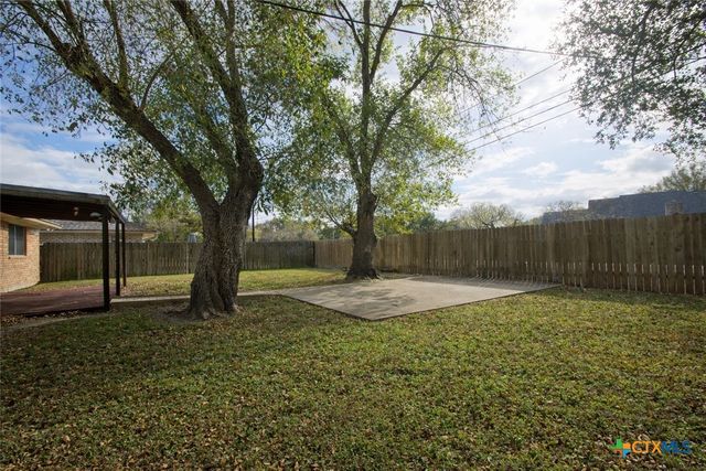 303 Gettysburg Drive, Victoria, TX 77904