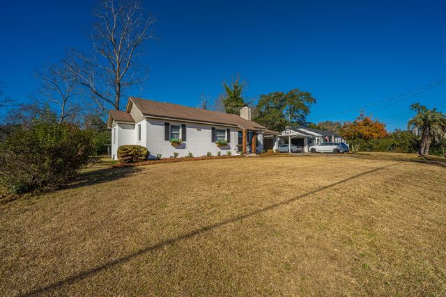 1010 Holcombe Road, Hanahan, SC 29410