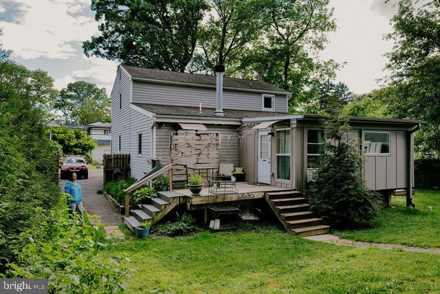 389 JUNIPER ST, Warminster, PA 18974